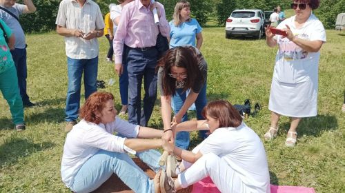 На Сабантуе в селе Алькеево чествовали учителей