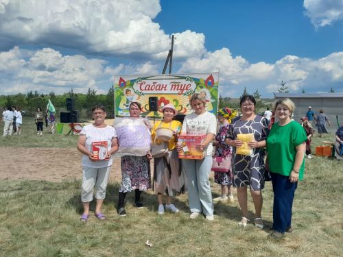 Азнакай районының Сарлы авылында Сабан туе гөрләде