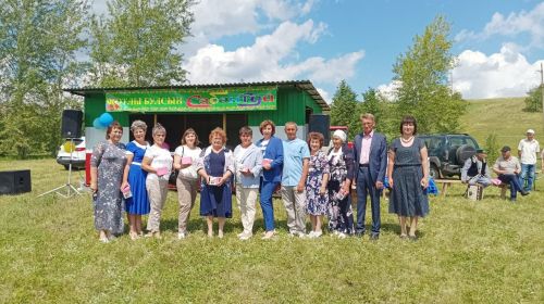 На Сабантуе в селе Алькеево чествовали учителей