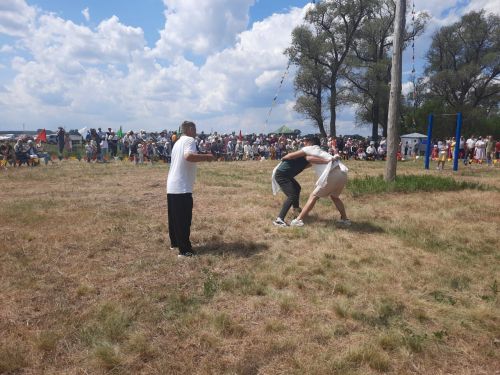 Югары Стәрледә Сабантуе кичкә кадәр гөрләде