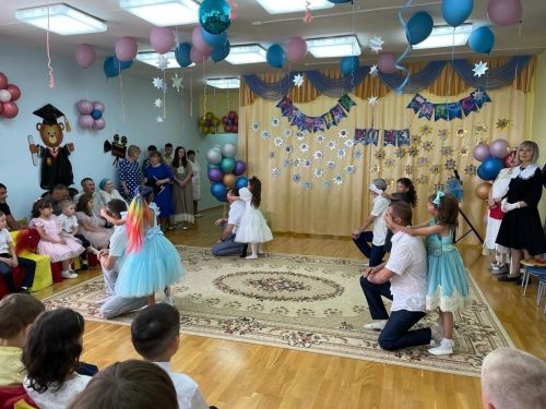Сау бул бакча! Исәнме мәктәп!