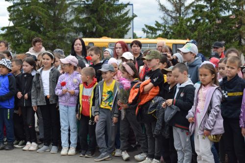 Азнакаевцы на страже памяти