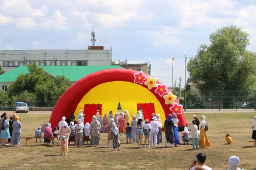 Гает көнне Азнакайда гаилә бәйрәме узды