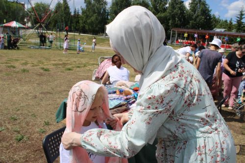 Гает көнне Азнакайда гаилә бәйрәме узды