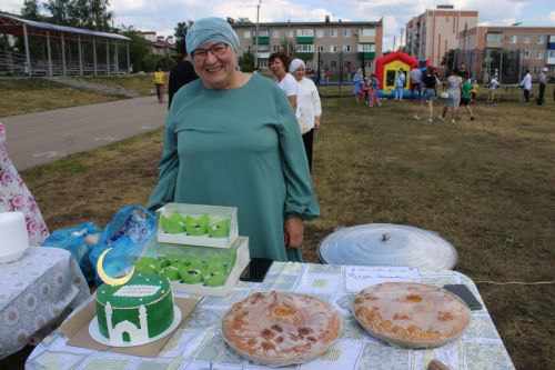 Гает көнне Азнакайда гаилә бәйрәме узды