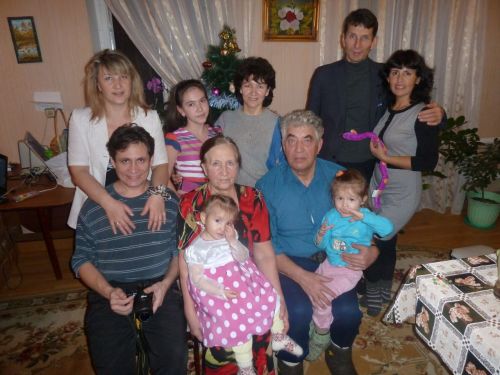 Уважаемый и любимый дедушка, папа и глава семьи, Миргасим Ильясович!