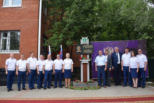 В Азнакаево открыли стелу в память об Идияте Хамидуллине