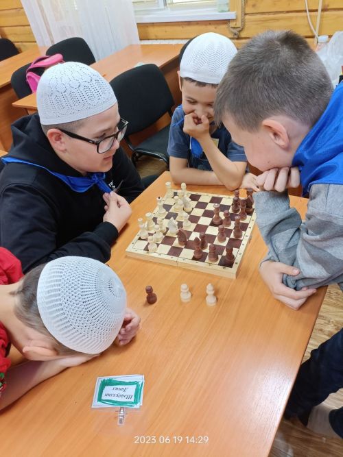Бу җәйдә дә Азнакай балалары мәчет яны лагерьларында ял иттеләр