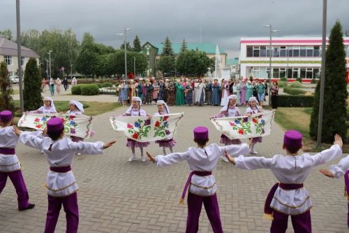 Азнакай аккалфаклылары Мөслимдә булып кайтты