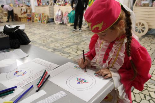Азнакайда беренче тапкыр Бердәм фольклор көнен билгеләп үттеләр