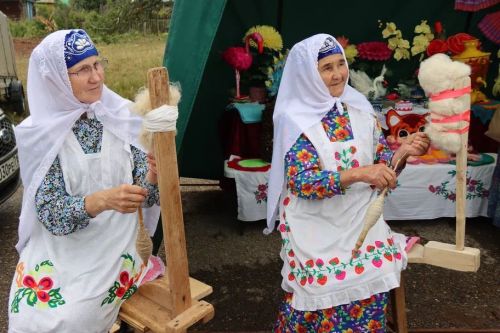 Азнакай аккалфаклылары Мөслимдә булып кайтты