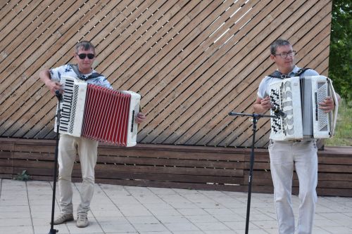 Азнакайда мәңге яшь йөрәкле ветеран-пенсионерлар яши