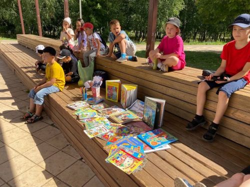 Азнакайда балалар рус әкиятләре белән таныштылар