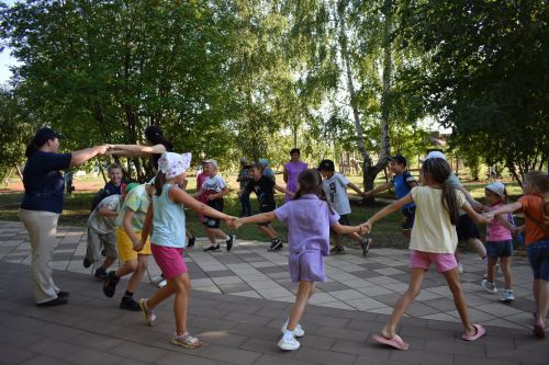 Азнакайлылар алма спасын бәйрәм иттеләр