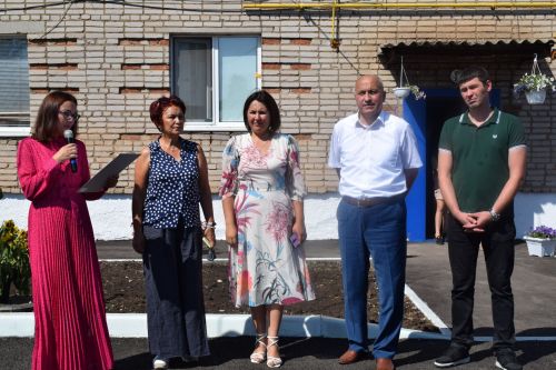 В селе Тумутук обновляются дворы