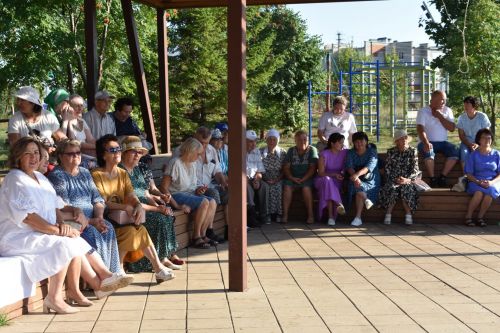 Азнакайлылар алма спасын бәйрәм иттеләр