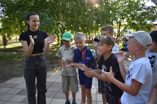 Азнакайлылар алма спасын бәйрәм иттеләр