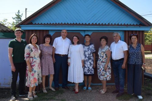 Тымытык авылында ишек аллары яңара