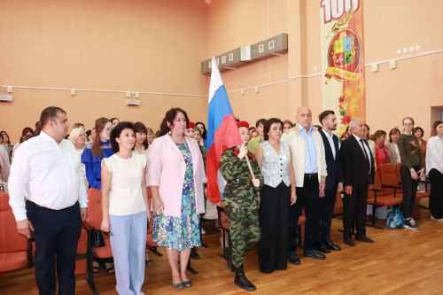 Азнакай педагогларын уңышлы укыту серләренә өйрәттеләр