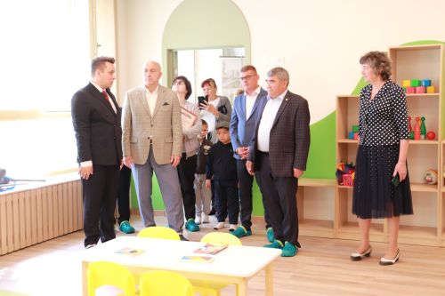Мәлбагыш авылы балаларын заманча бакча каршы алды