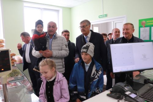 Карамалы авылында яңа кибет ачылды