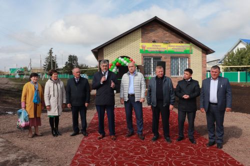 Карамалы авылында яңа кибет ачылды