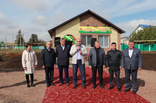 Карамалы авылында яңа кибет ачылды