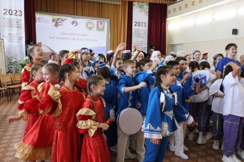 Азнакай гимназиясендә төбәк фестивале узды