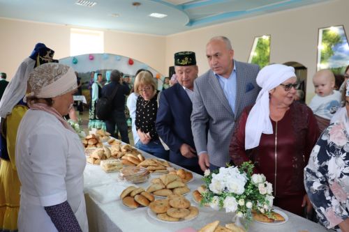 Азнакайда Татар ашлары көне үтте