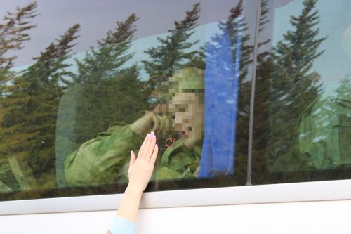 Азнакайда үз теләге белән махсус хәрби операциягә китүчеләрне озаттылар