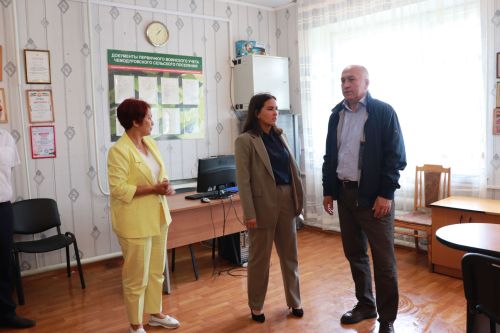 Азнакай муниципаль район башлыгы Марсель Шәйдуллин авылларда төзекләндерү эшләре белән танышты