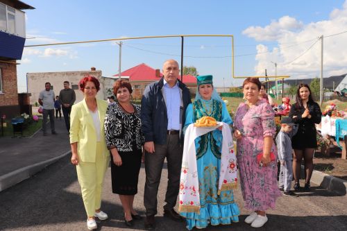 Азнакай муниципаль район башлыгы Марсель Шәйдуллин авылларда төзекләндерү эшләре белән танышты