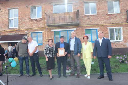 Азнакай муниципаль район башлыгы Марсель Шәйдуллин авылларда төзекләндерү эшләре белән танышты