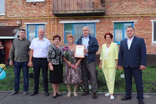 Азнакай муниципаль район башлыгы Марсель Шәйдуллин авылларда төзекләндерү эшләре белән танышты