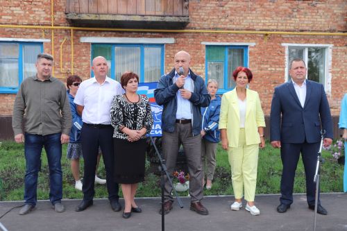 Азнакай муниципаль район башлыгы Марсель Шәйдуллин авылларда төзекләндерү эшләре белән танышты