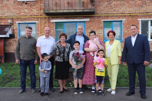Азнакай муниципаль район башлыгы Марсель Шәйдуллин авылларда төзекләндерү эшләре белән танышты