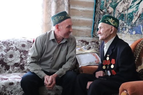Азнакайлы Фәһем Миңнебаев 95 яшен тутырды