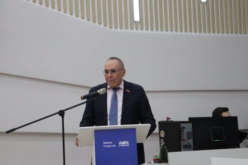 Азнакайда «Перекрыватель» коллективының җыелышы узды