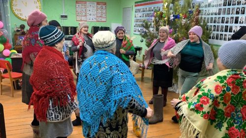 Азнакай районының Сәпәй авылында итек киеп йөгергәннәр