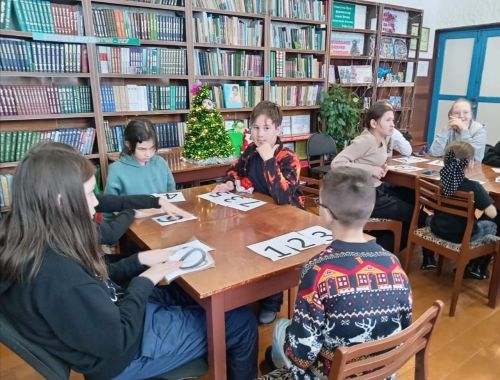 Югары Стәрле авылы балалары Яңа ел тарихы белән таныштылар