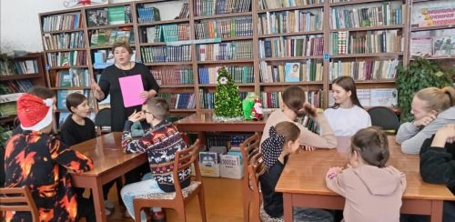 Югары Стәрле авылы балалары Яңа ел тарихы белән таныштылар