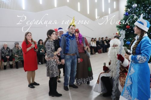 В Азнакаево состоялся новогодний праздник для особенных людей
