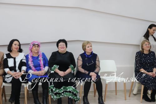 В Азнакаево состоялся новогодний праздник для особенных людей