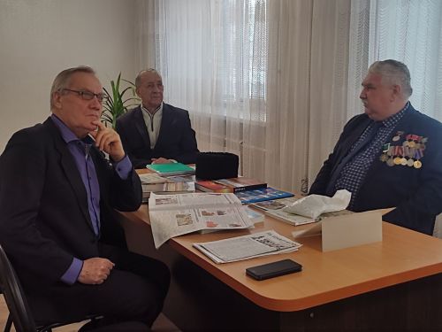 Азнакай үзәк китапханәсендә төбәкчеләр фикер алышты