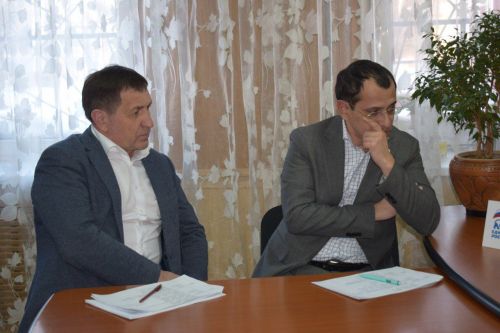Азнакайда депутат халыкны кабул итте