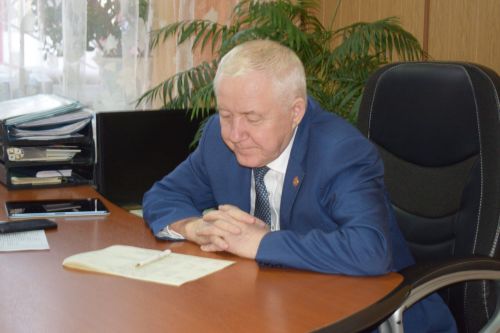 Азнакайда депутат халыкны кабул итте