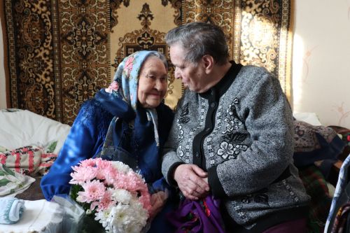 Азнакайның мәгариф ветераны 100 яшьлек юбилеен билгеләп үтте