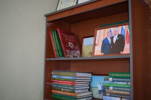 В Азнакаево состоялось торжественное открытие доски почета Каримову Миргасиму Ильясовичу