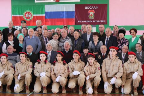 Сегодня в Азнакаевской средней школе № 9 прошел турнир «Ворошиловский стрелок» по стрельбе из пневматической винтовки