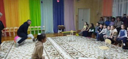 В Азнакаевском детском саду «Сказка» состоялась встреча выпускников